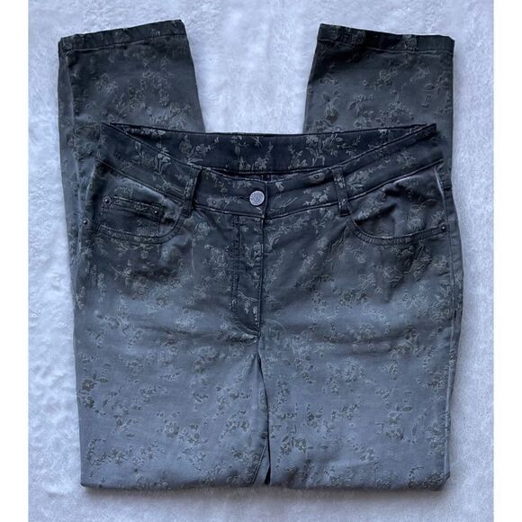 MADELEINE Slim Five Pocket with Flock Print Ombré Effect in Sage Green, Size 8P - Picture 6 of 16